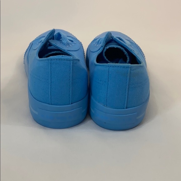 Airwalk Women’s Mono Blue Canvas Sneaker - Picture 3 of 4